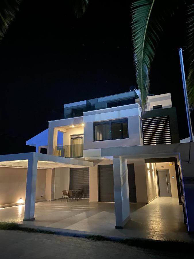 Vit'S Sea Villa Σίβηρη Εξωτερικό φωτογραφία
